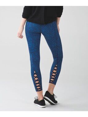 Lululemon Size 4 Pure Practice Leggings Samba Snake Kayak Blue Yoga Pants
